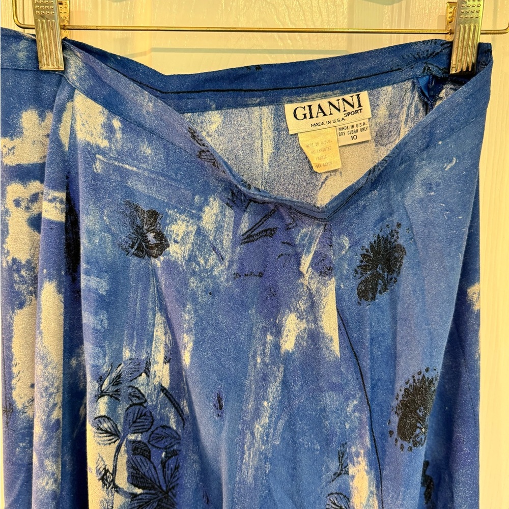 Vintage Gianni Blue Floral Skirt